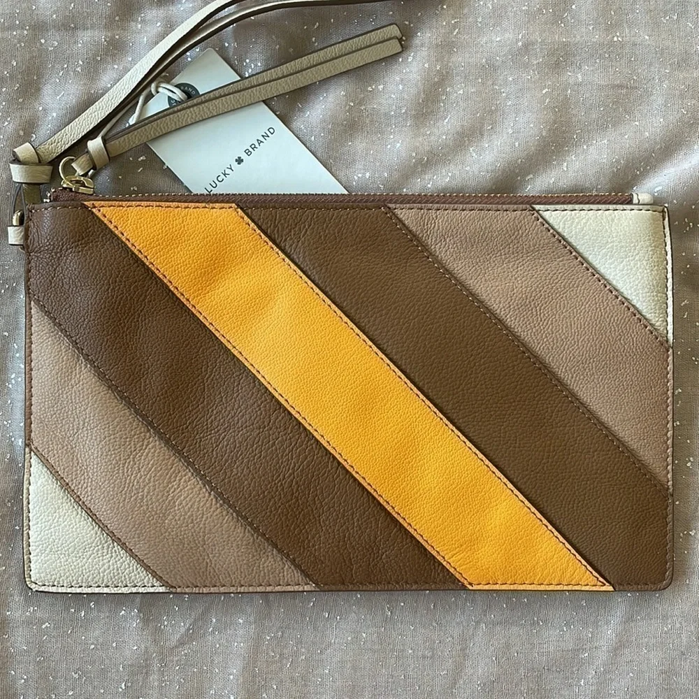 Brand New Lucky Brand Genuine Leather Pale Ecru Multi Yellow Zippered Wristlet